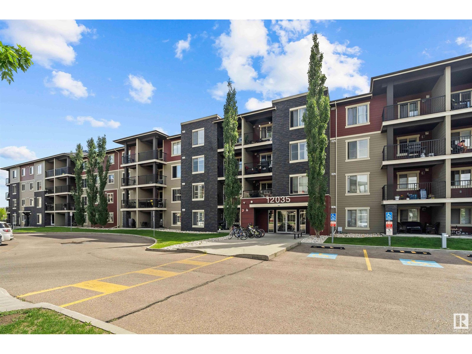 #403 12035 22 AV SW