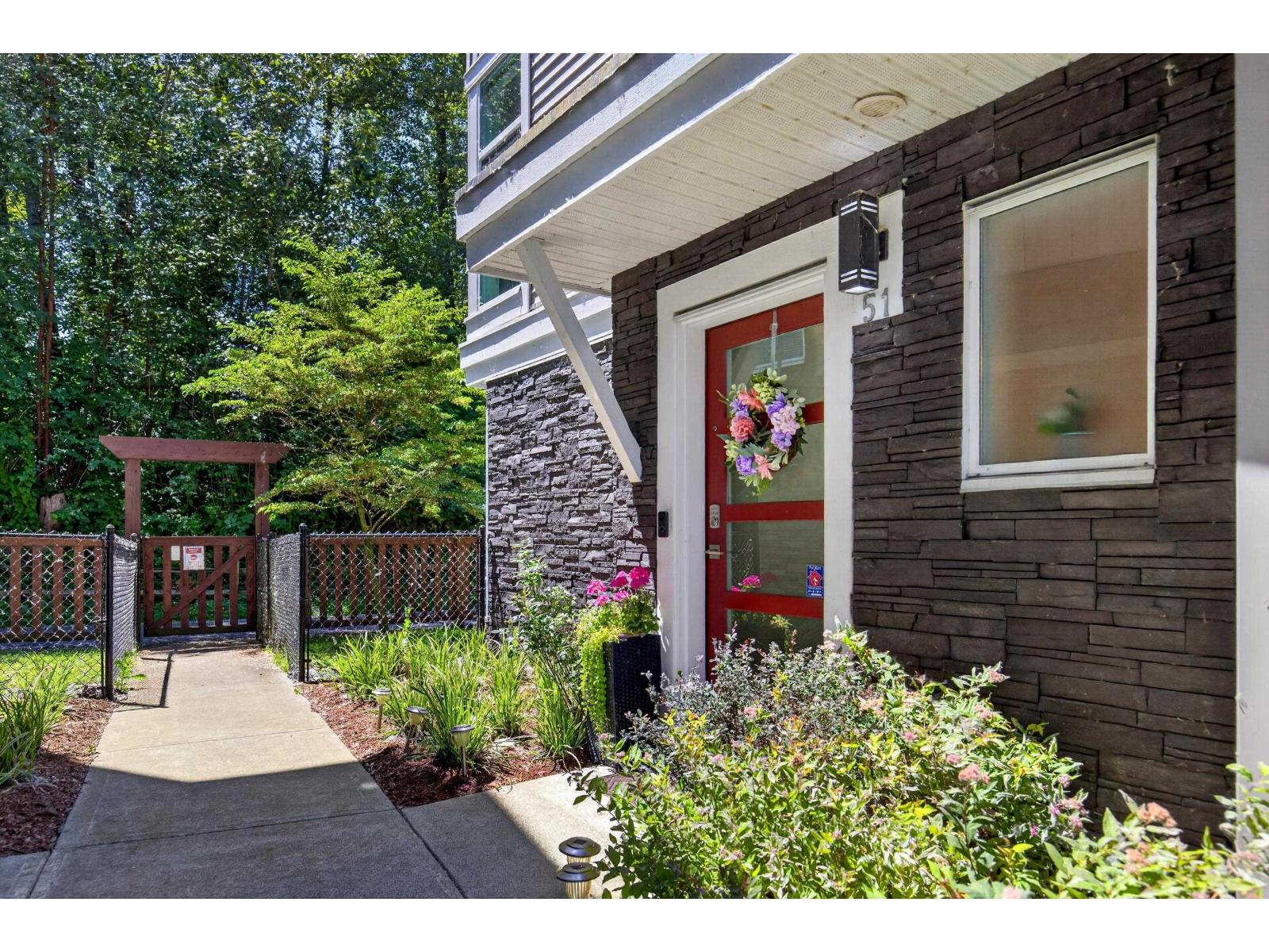 51 8413 MIDTOWN WAY|Chilliwack Proper South