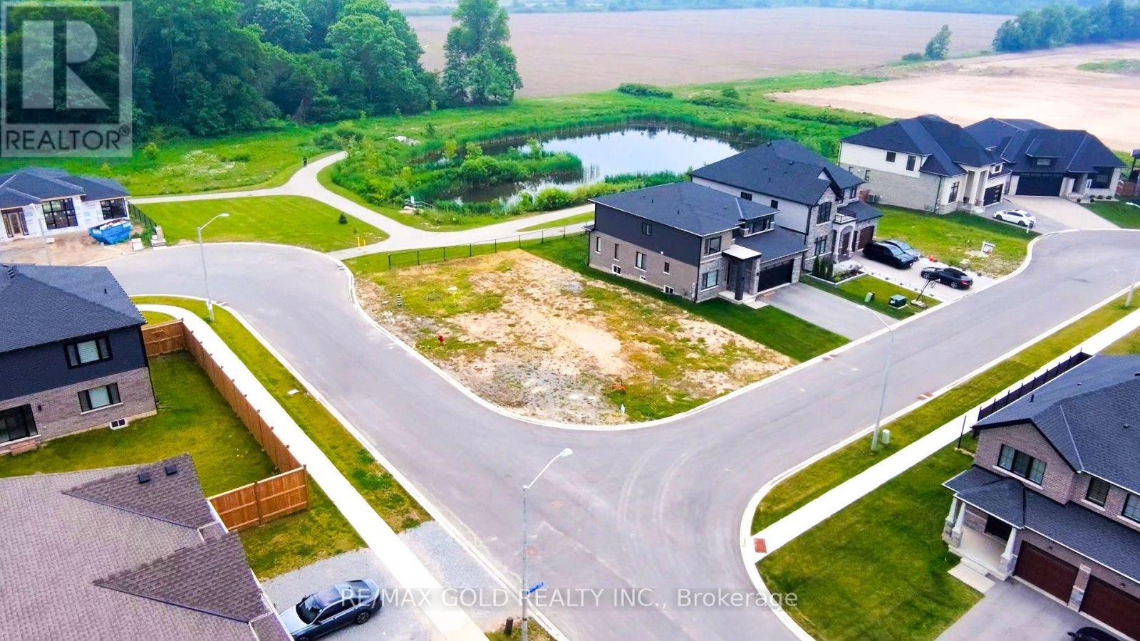 7547 SHERRILEE CRESCENT
