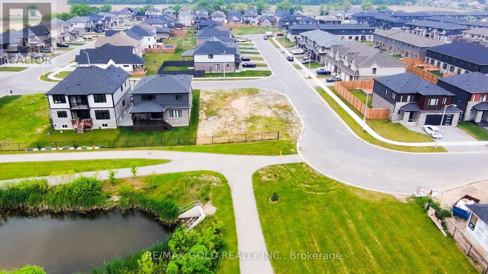 7547 SHERRILEE CRESCENT
