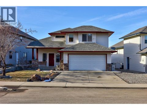 2452 Abbeyglen Way Kamloops BC V1S1A5