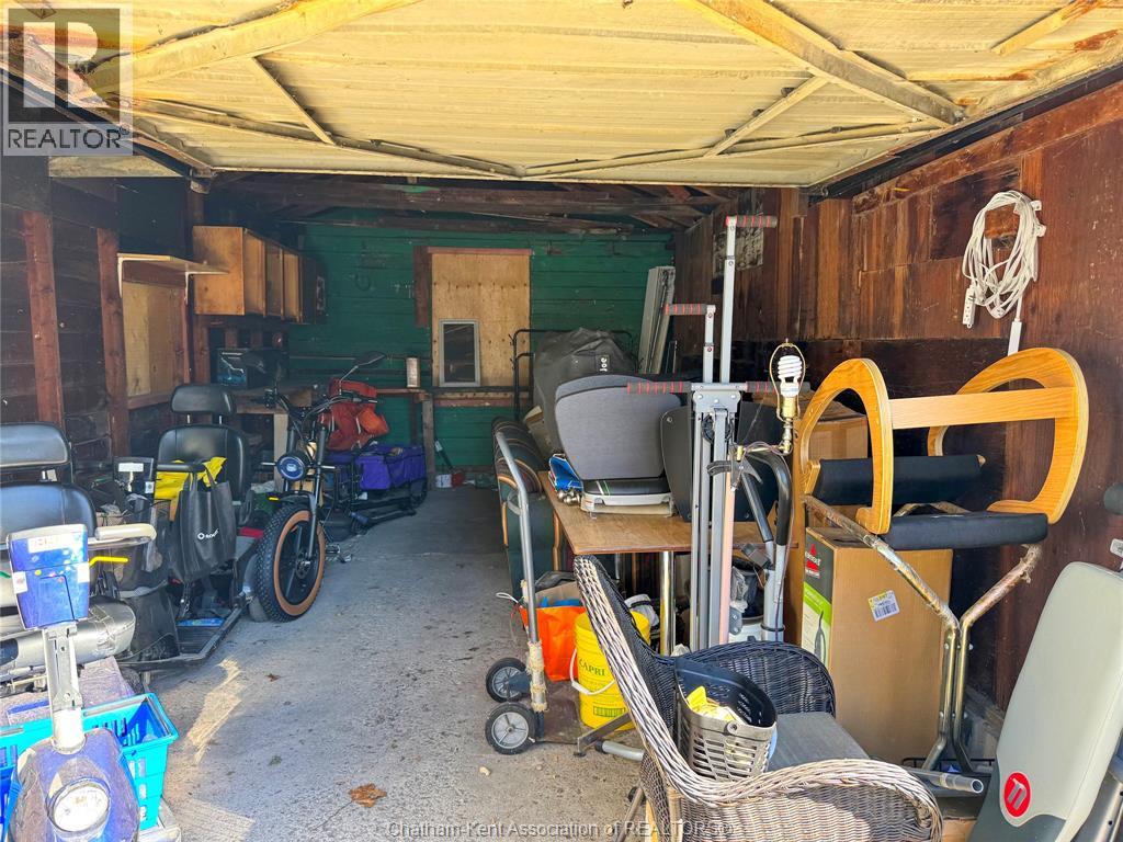 17 MCNAUGHTON AVENUE