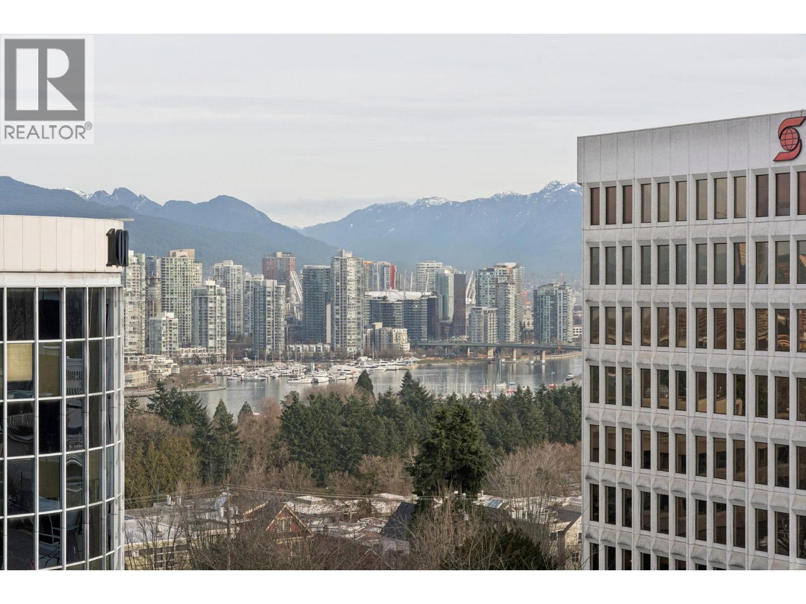 901 1030 W BROADWAY STREET