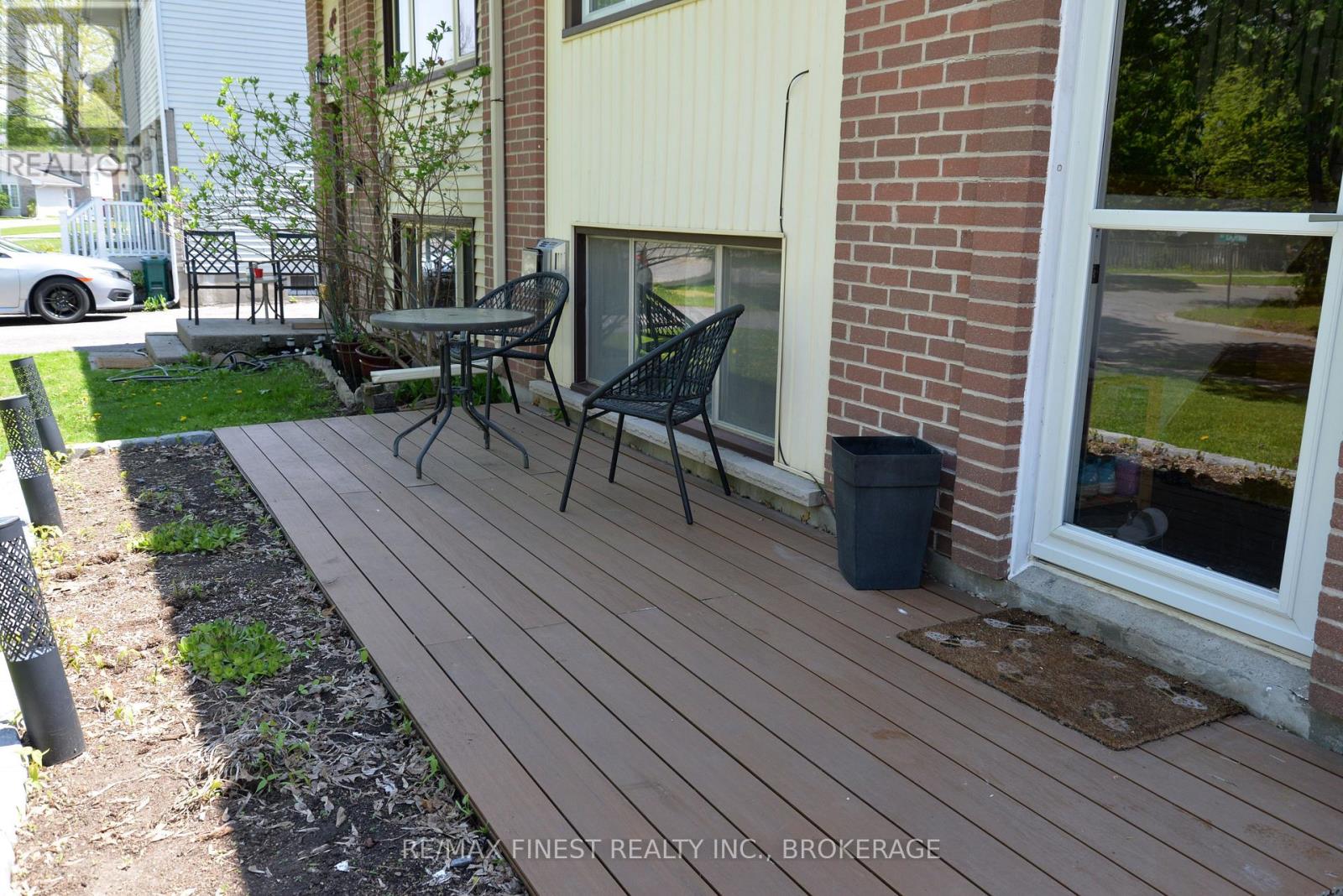 48 ABBEY DALE COURT