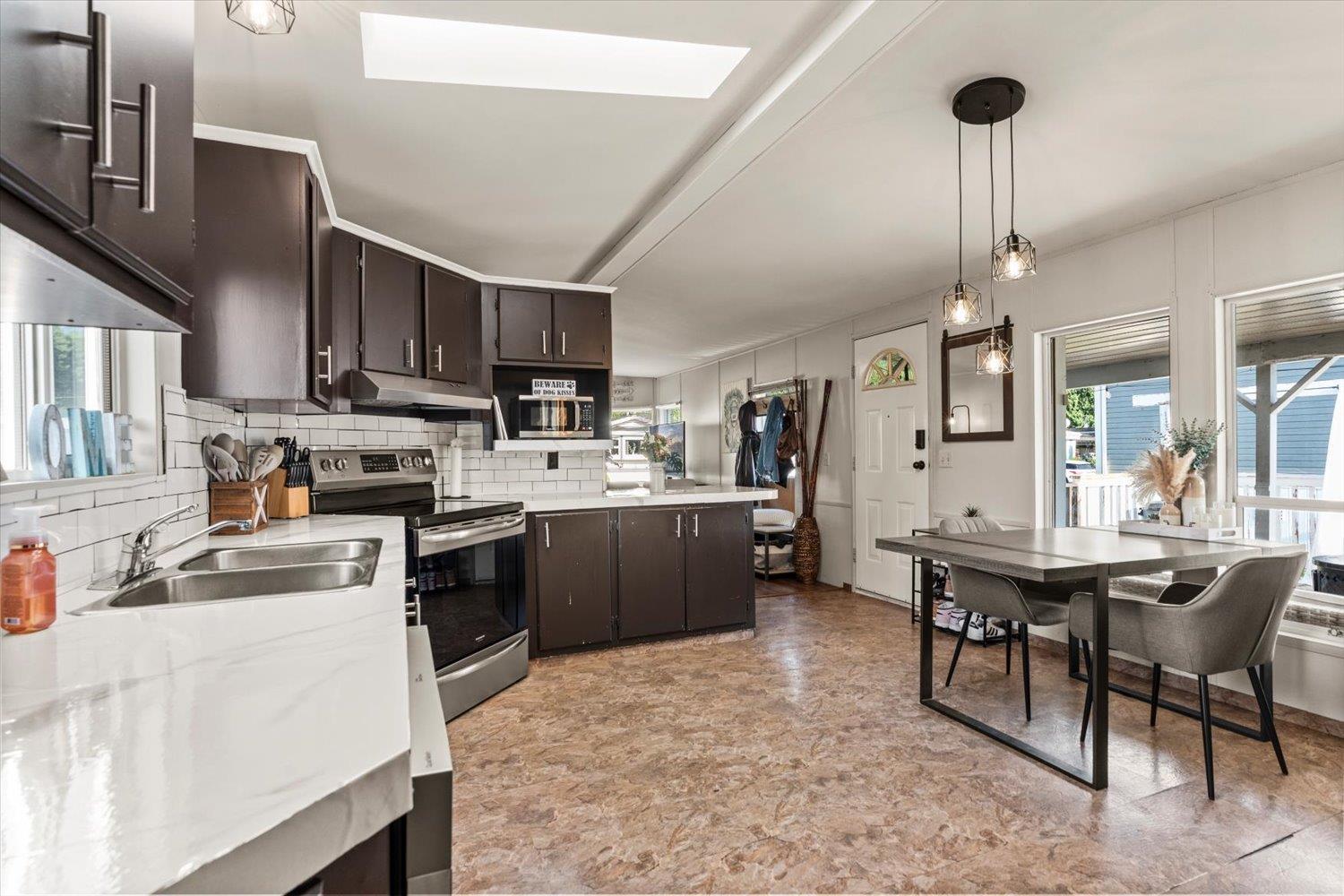 41 52324 YALE ROAD|Rosedale
