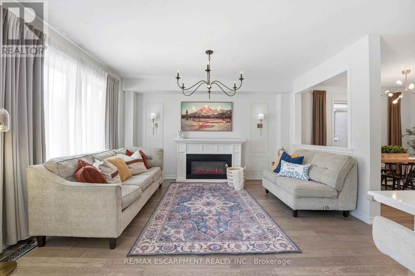 70 WHITHORN CRESCENT