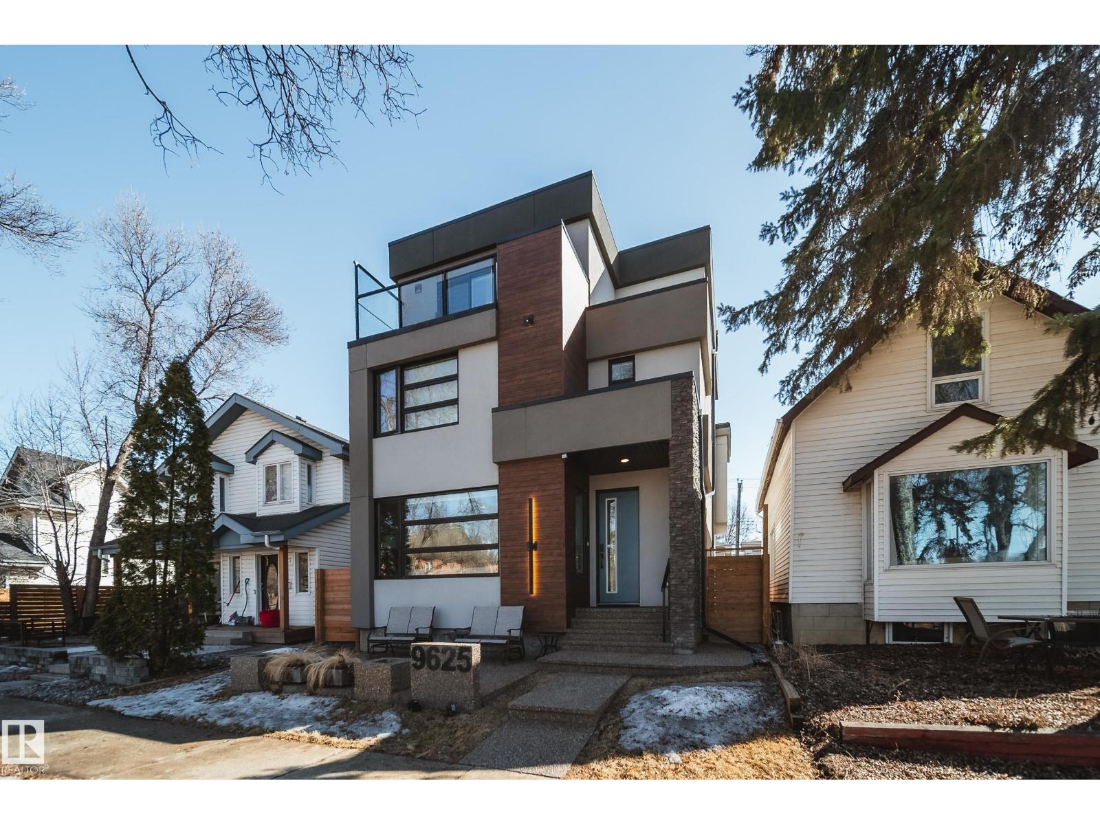 9625 101 ST NW