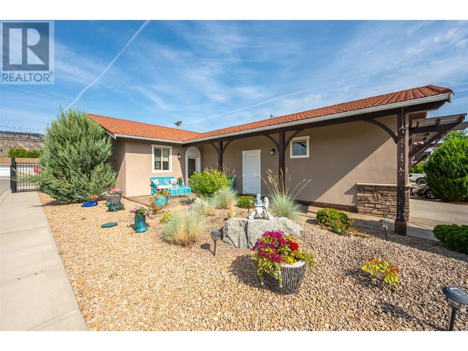 6823 TUCELNUIT Drive Unit# 1