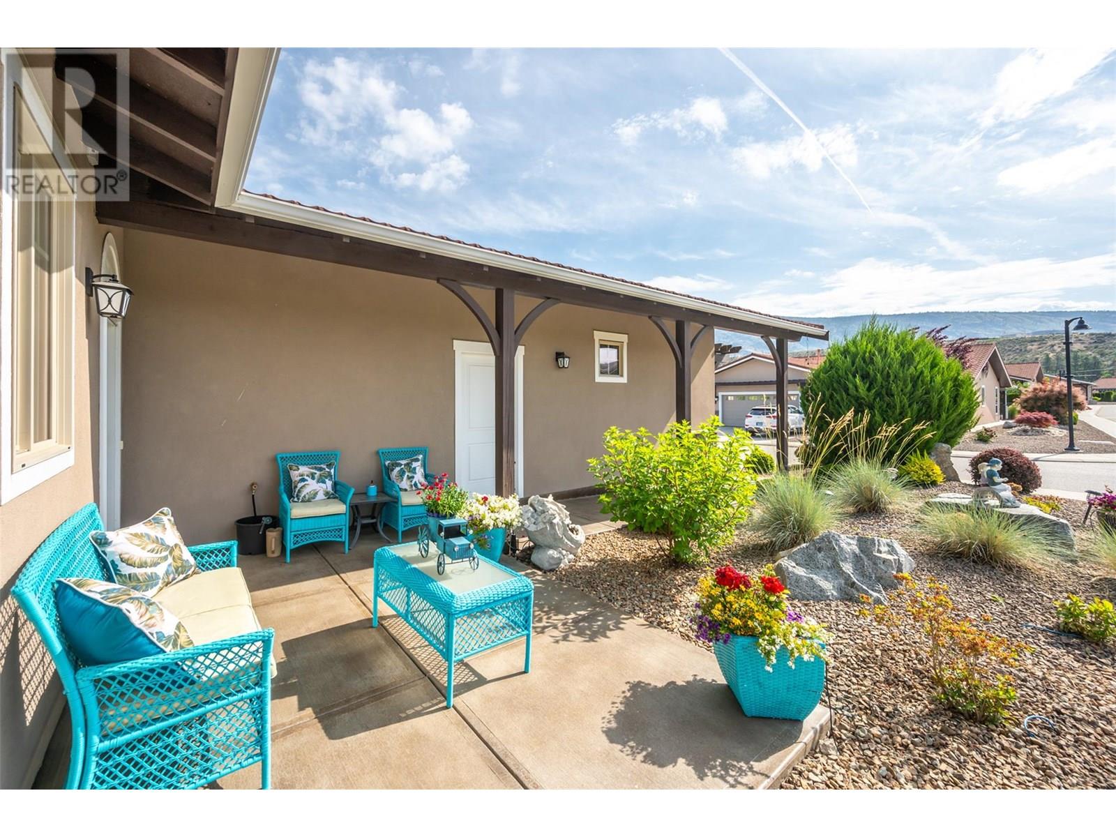 6823 TUCELNUIT Drive Unit# 1