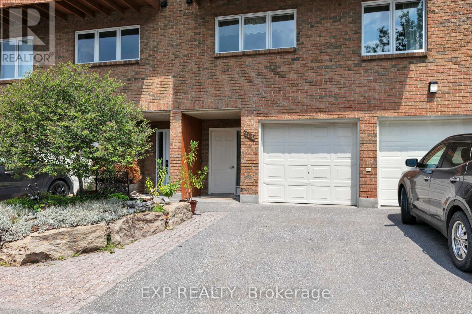 24 - 308 STRATAS COURT