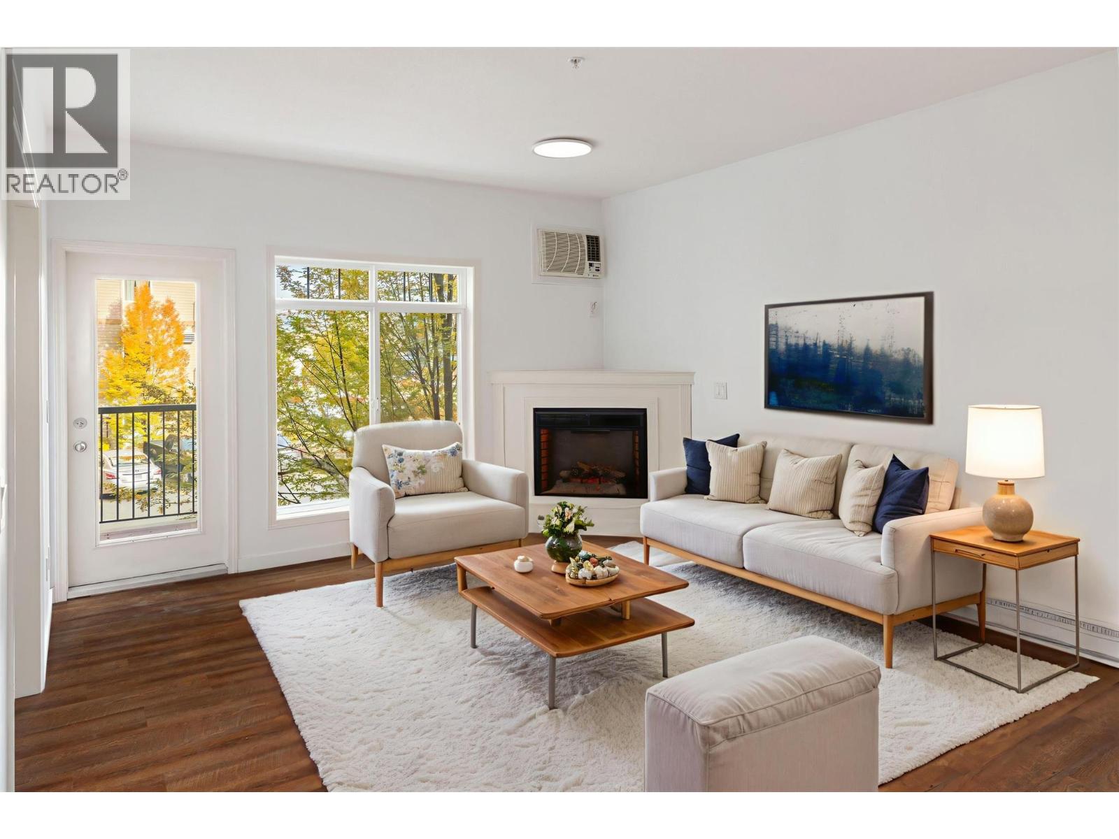 250 Hollywood Road S Unit# 206