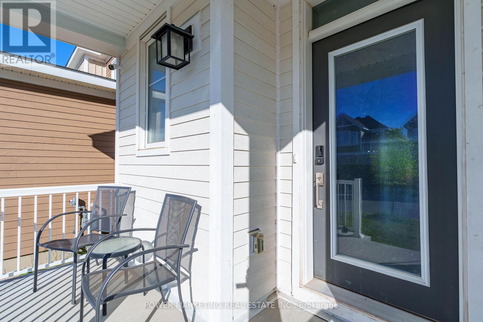 129 HACKAMORE CRESCENT