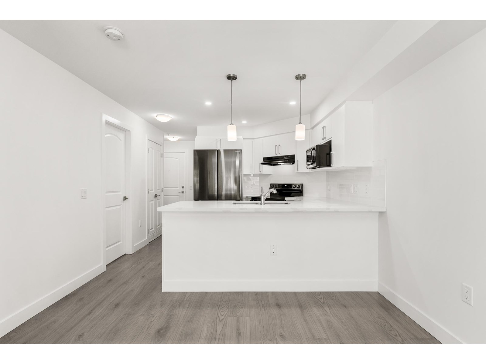 110 19730 56 AVENUE