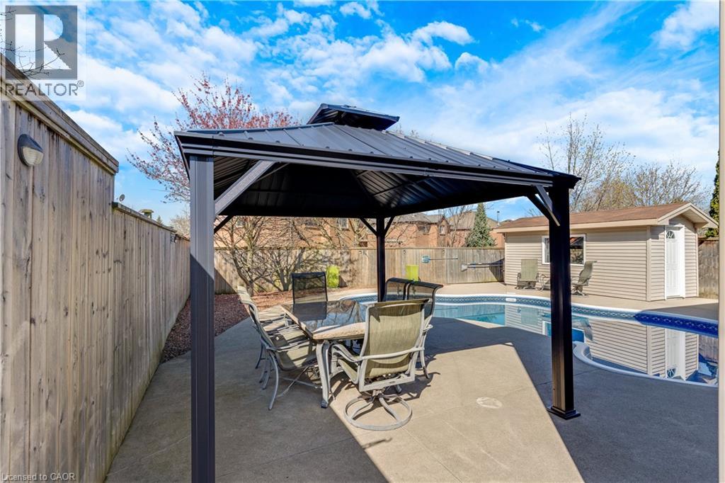 77 MCTAGUE Drive
