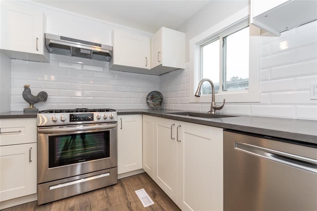 52 6338 VEDDER ROAD|Sardis South