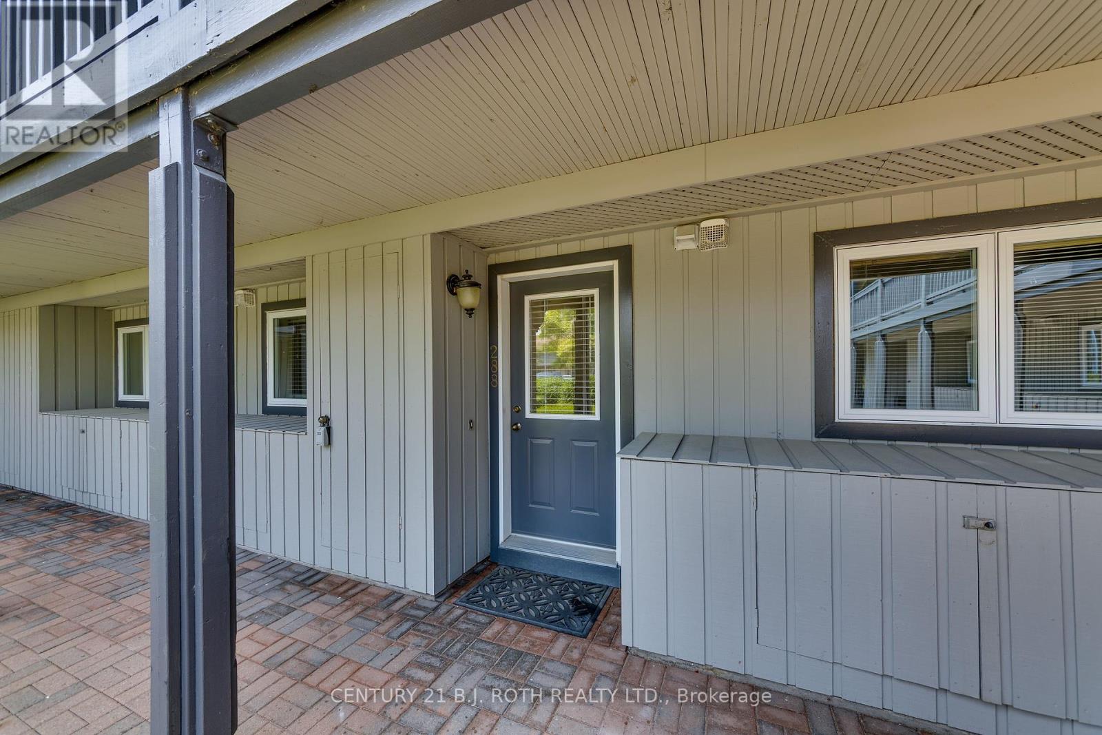 288 MARINERS WAY