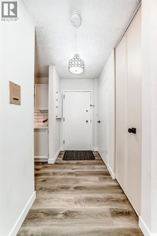 123, 820 89 Avenue SW