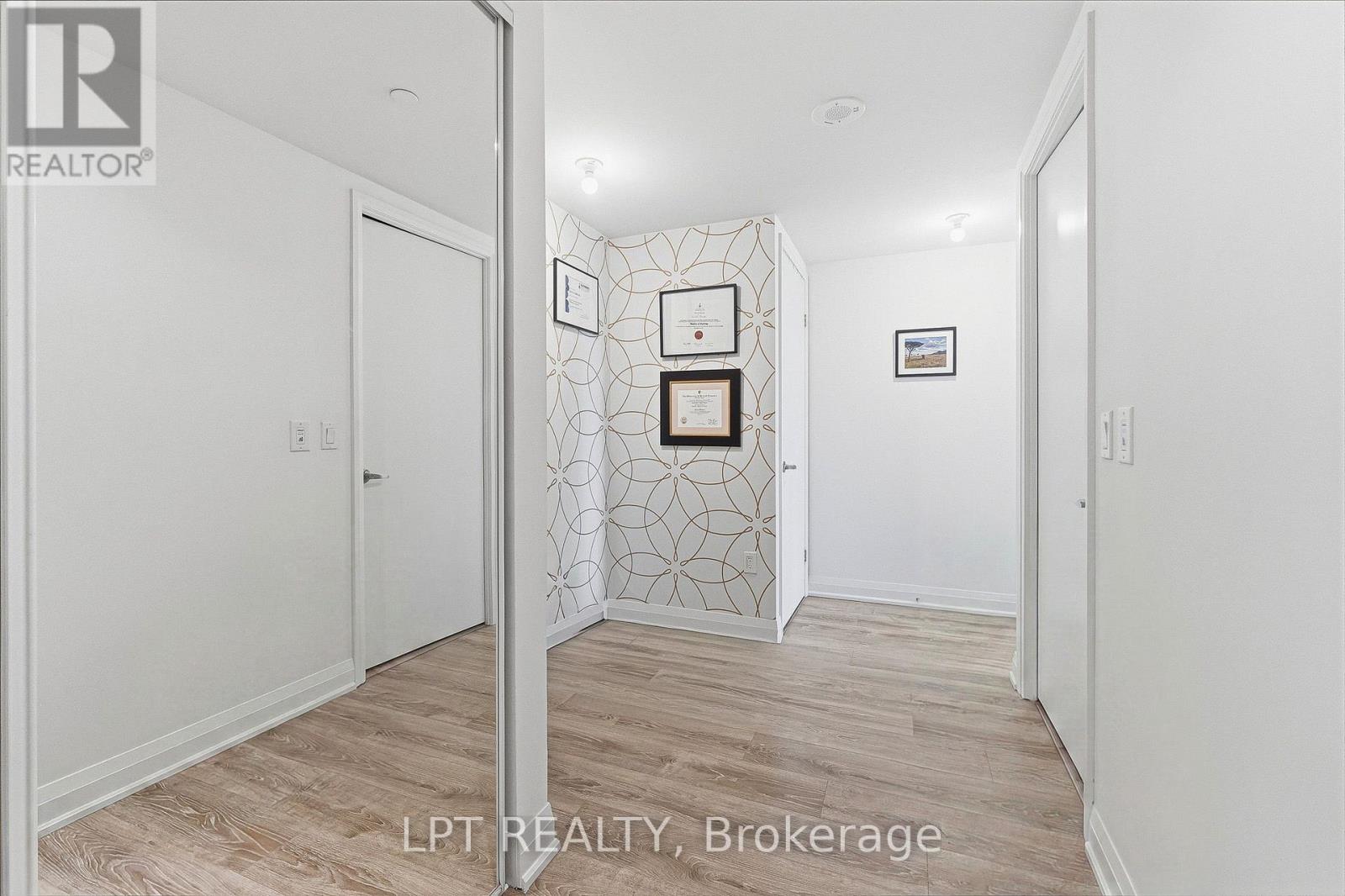 709 - 10 GIBBS ROAD