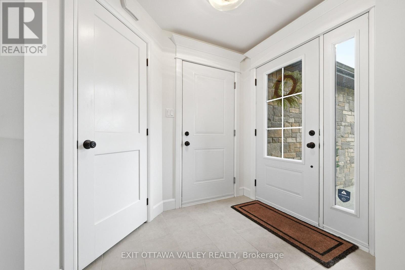 1038 BEATTY CRESCENT