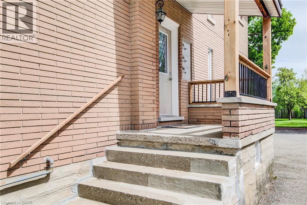 71 BRANDON Avenue