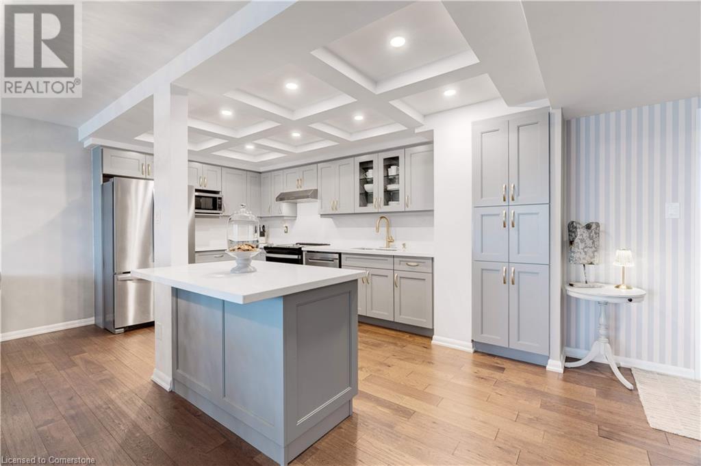 2175 MARINE Drive Unit# 903
