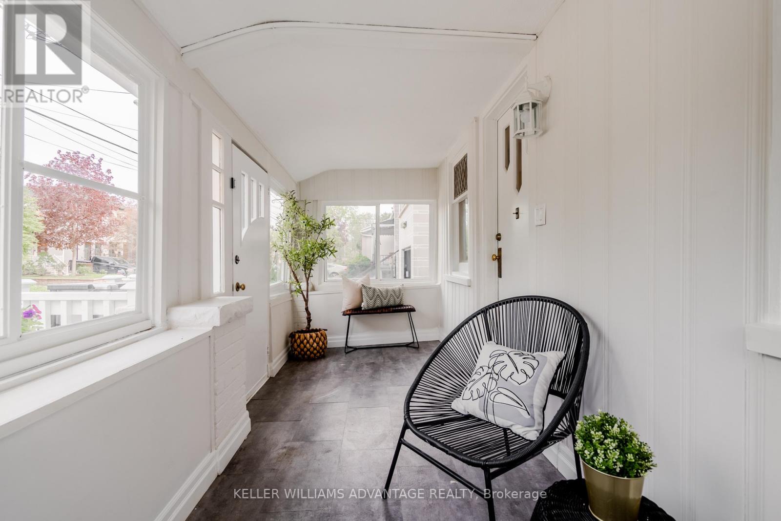 148 WARDEN AVENUE