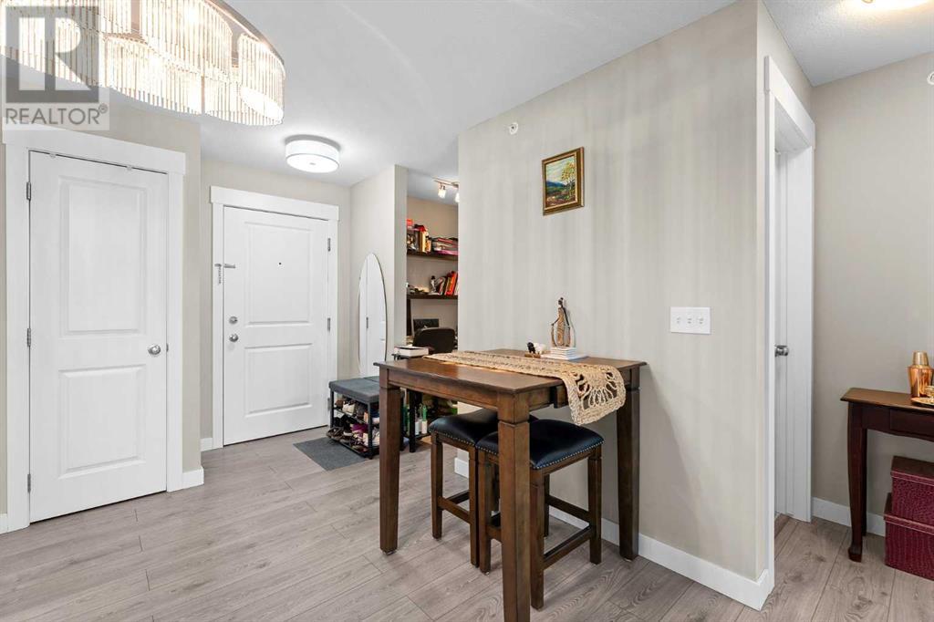 3407, 11 Mahogany Row SE