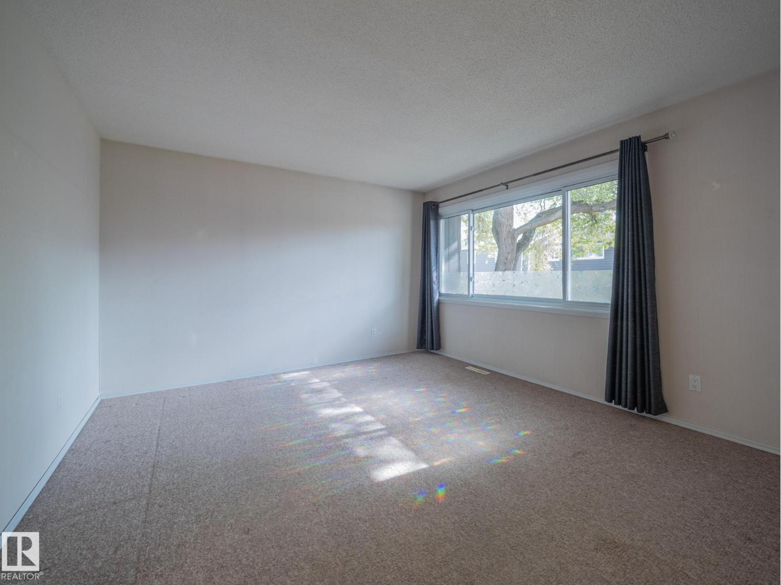 14315 58 ST NW