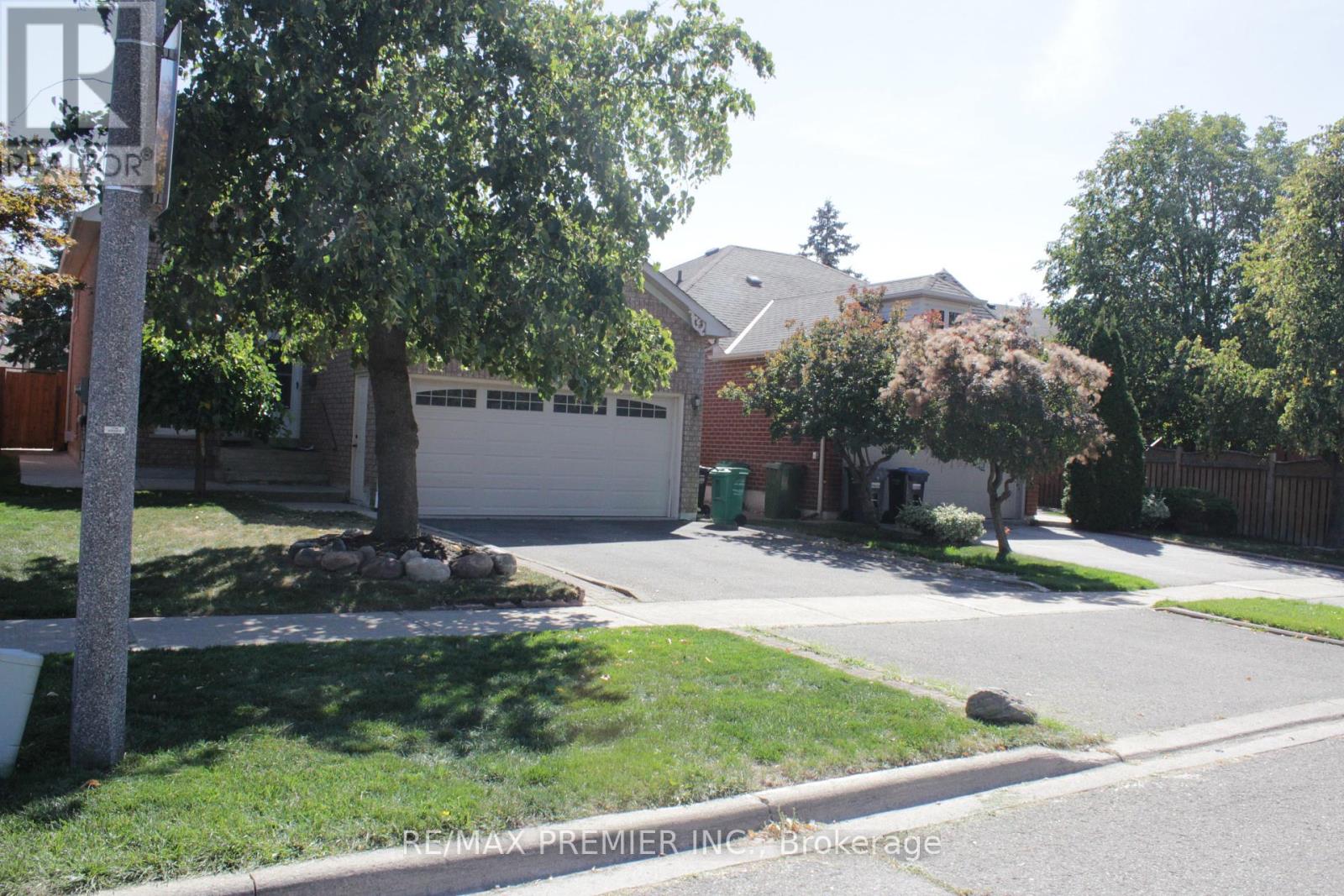 164 ROYAL VALLEY DRIVE