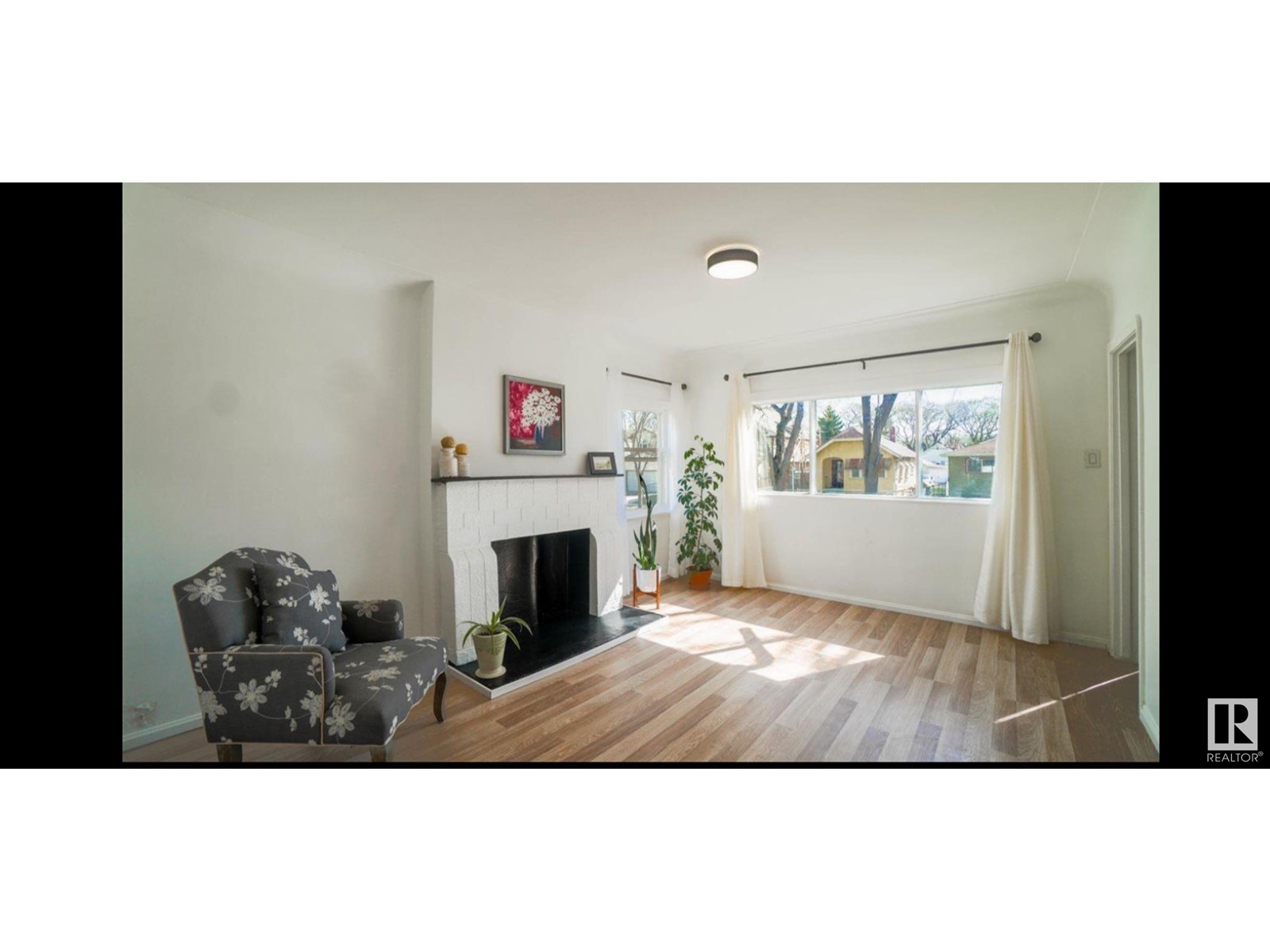 11308 91 ST NW
