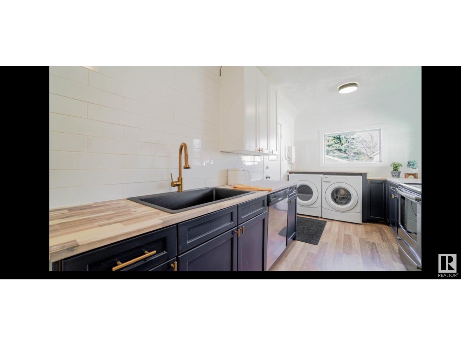 11308 91 ST NW
