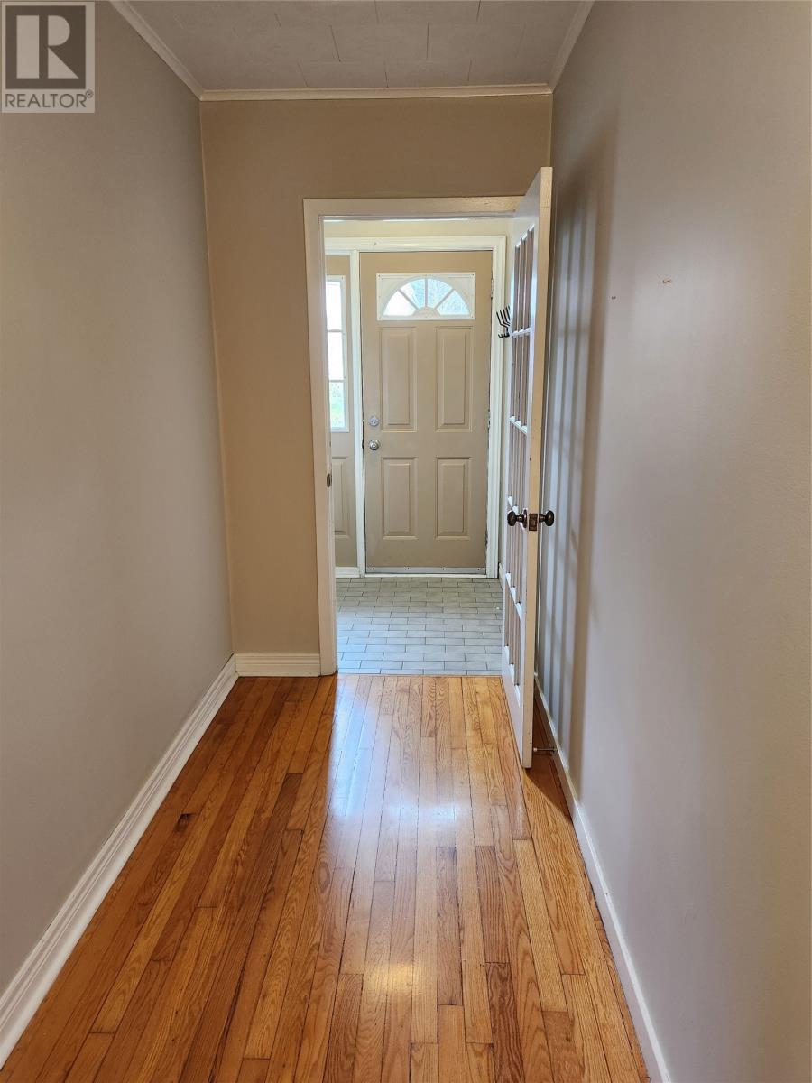 60 Viking Road