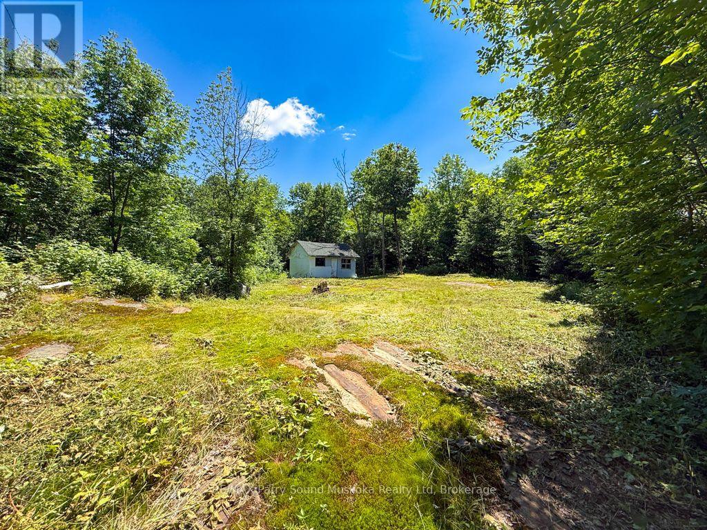 17 WHITE BEAVER TRAIL
