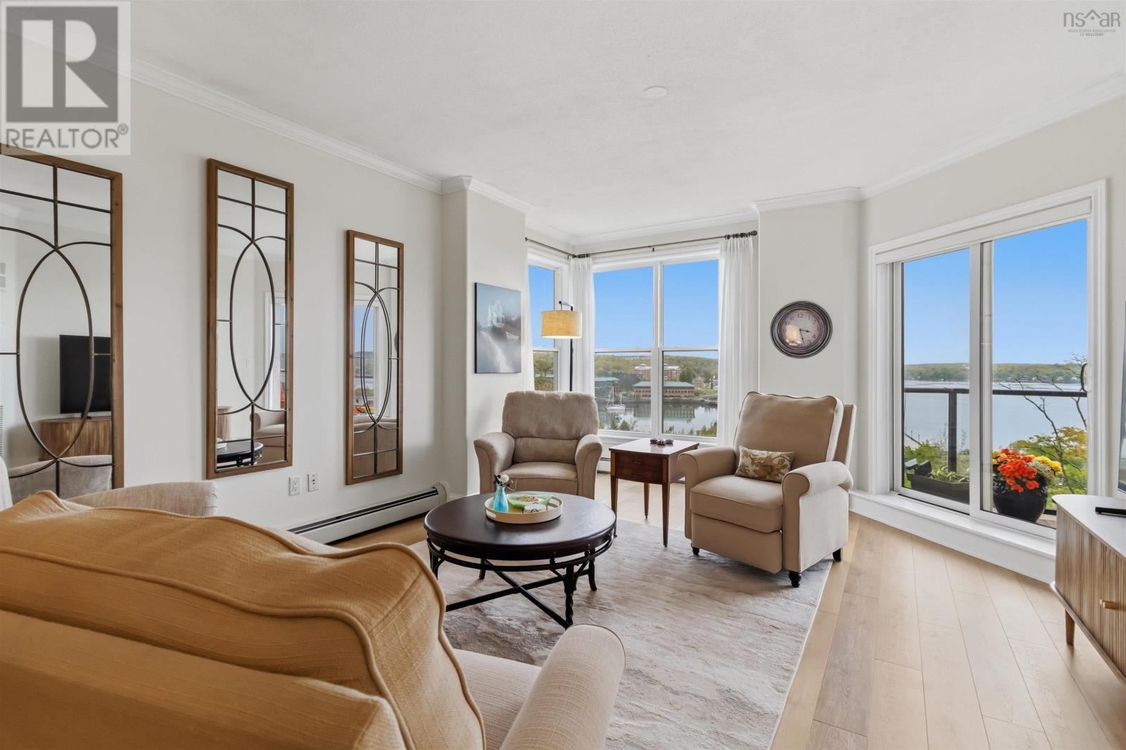 305 36 Southgate Drive