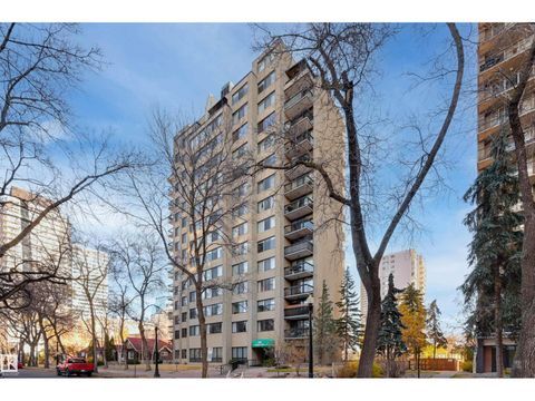 #301 9921 104 ST NW Edmonton AB T5K2K3