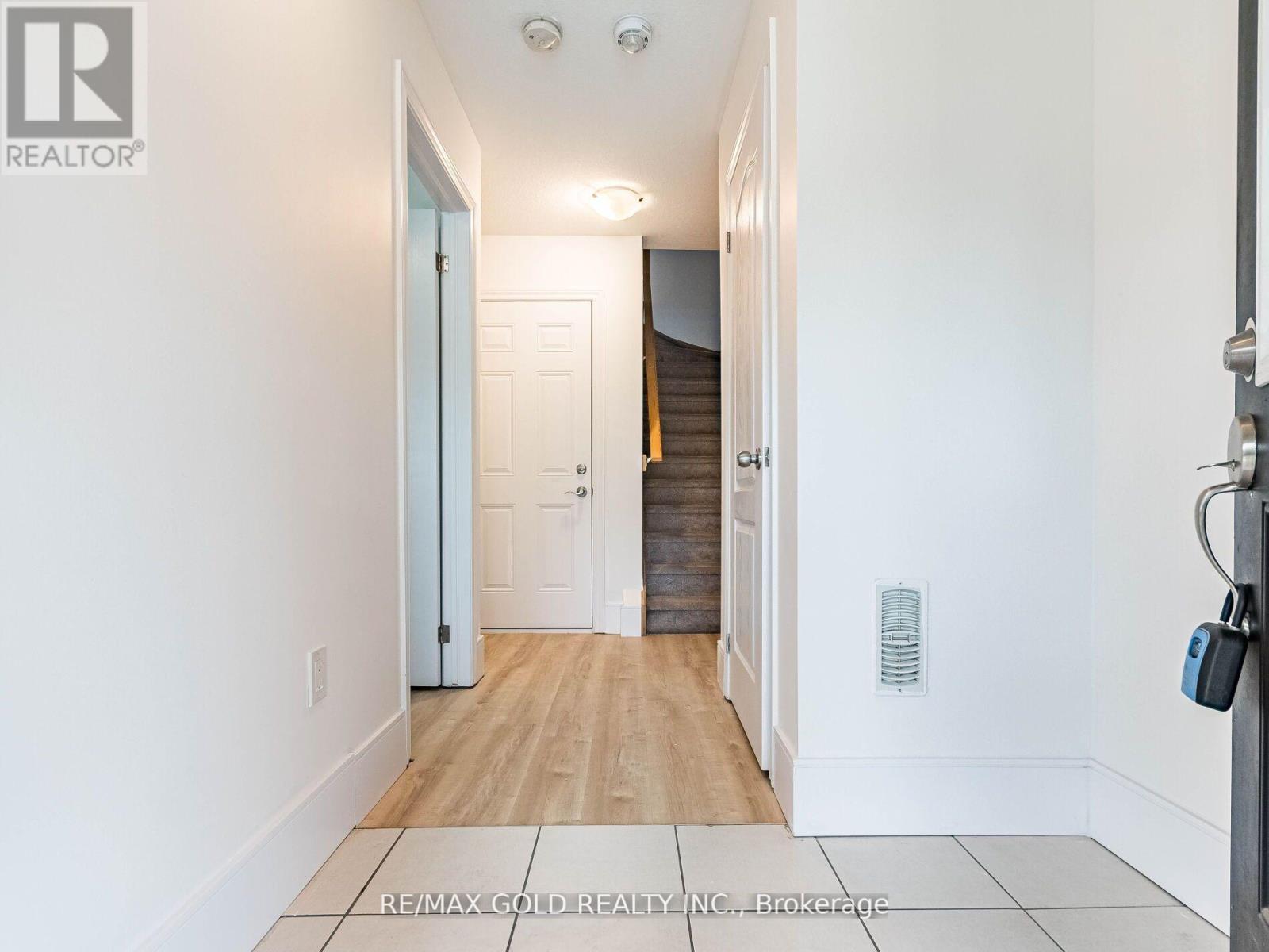 436 LINDEN DRIVE