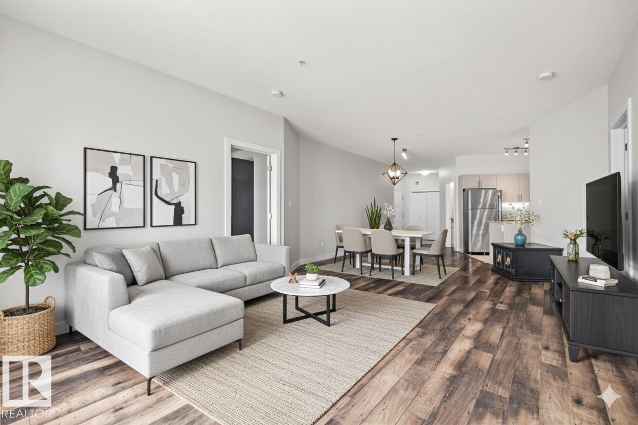 #212 10611 117 ST NW
