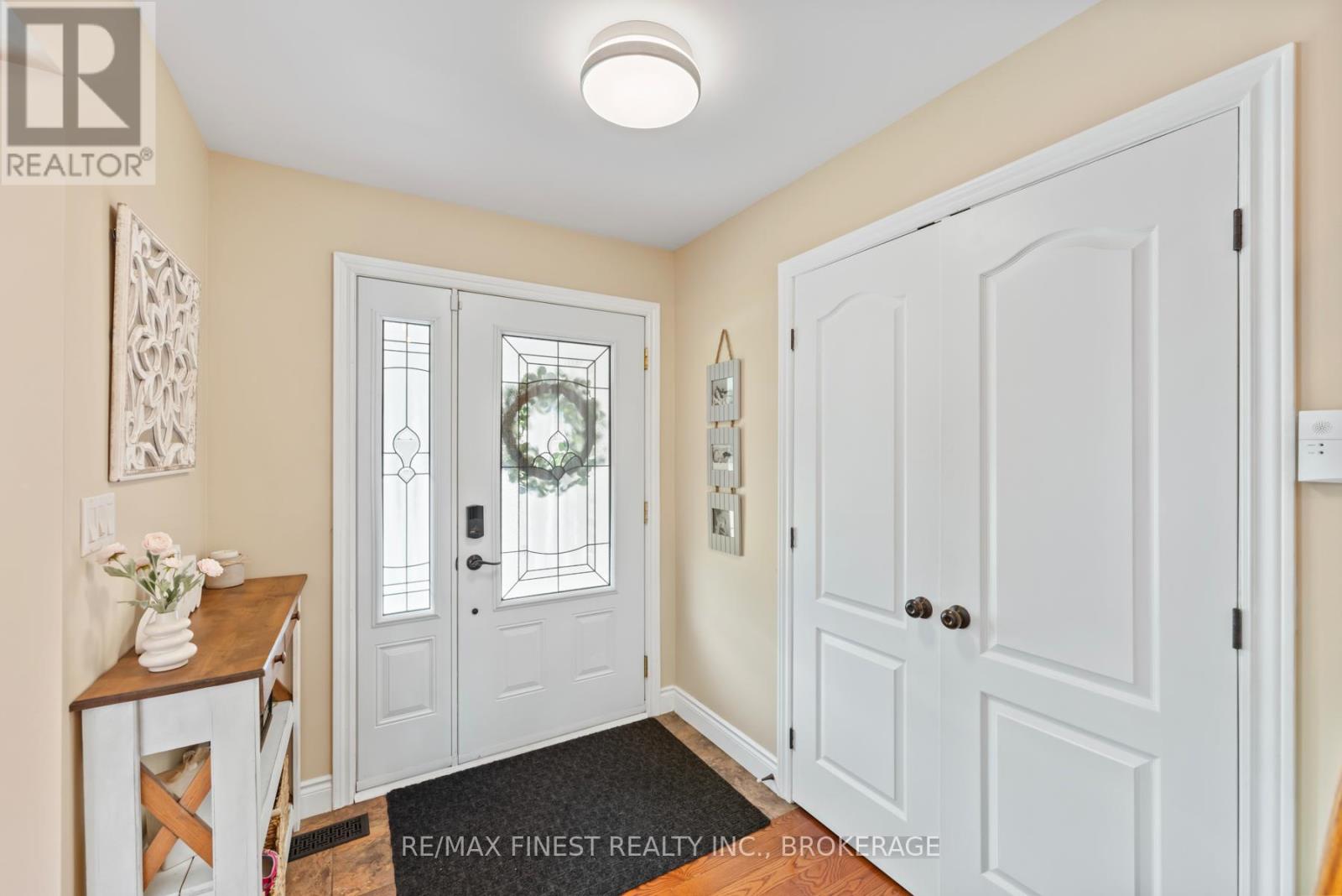 1059 PEMBRIDGE CRESCENT