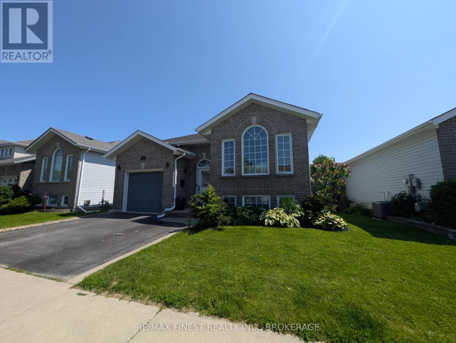 1001 BLUFFWOOD AVENUE