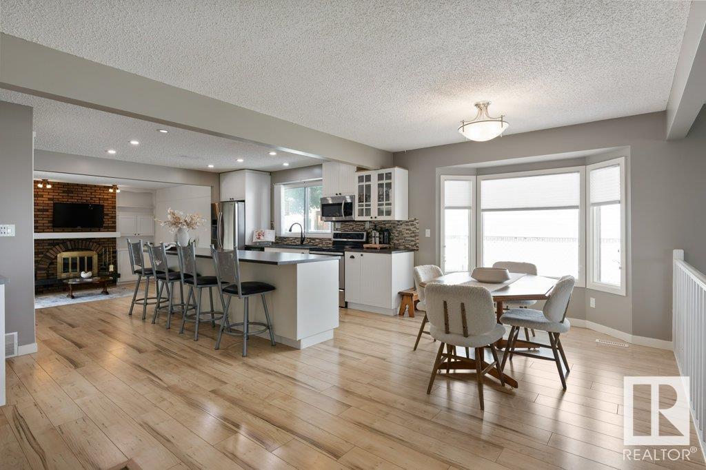 17955 62B AV NW