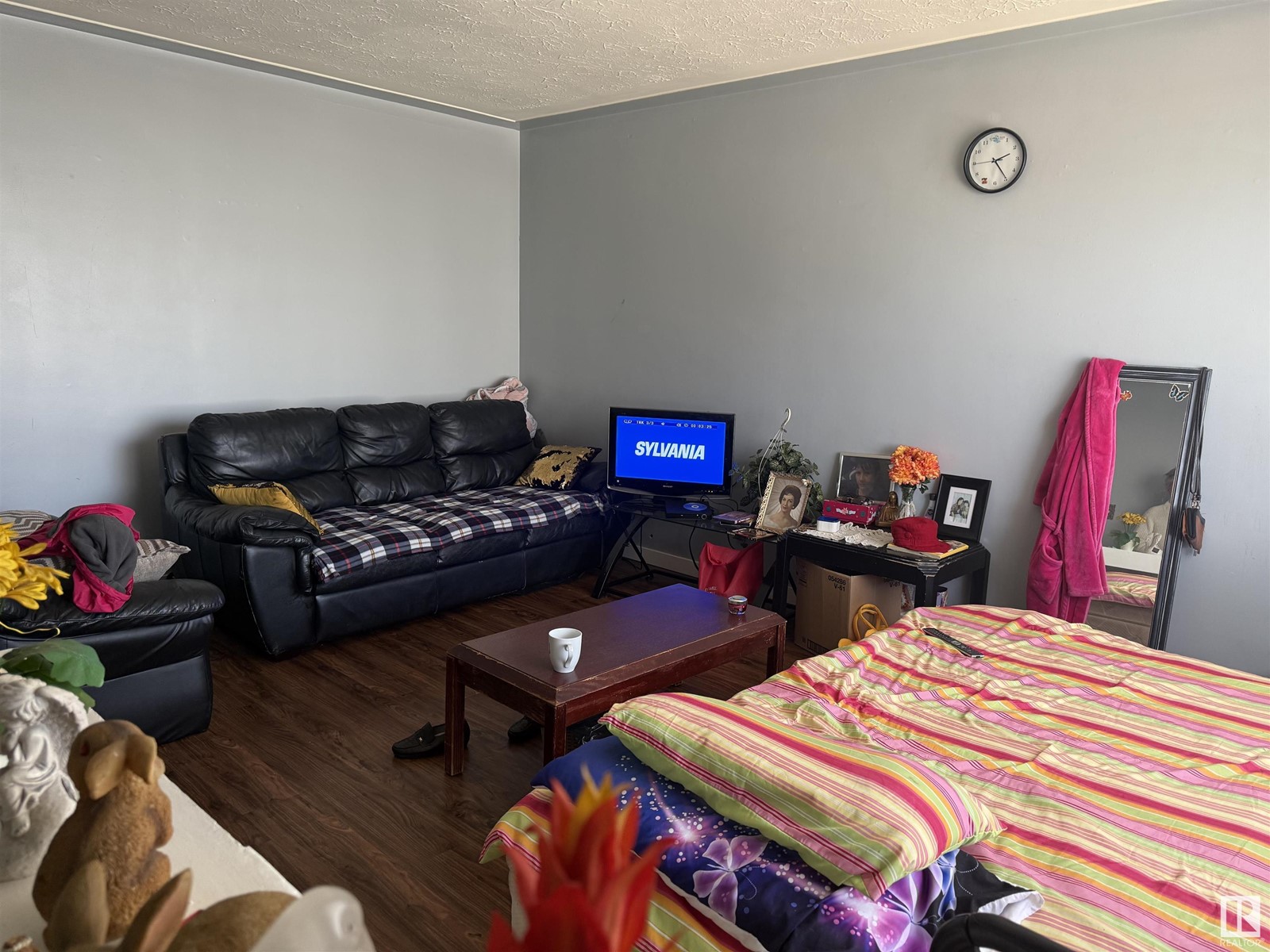 9521 110A AV NW