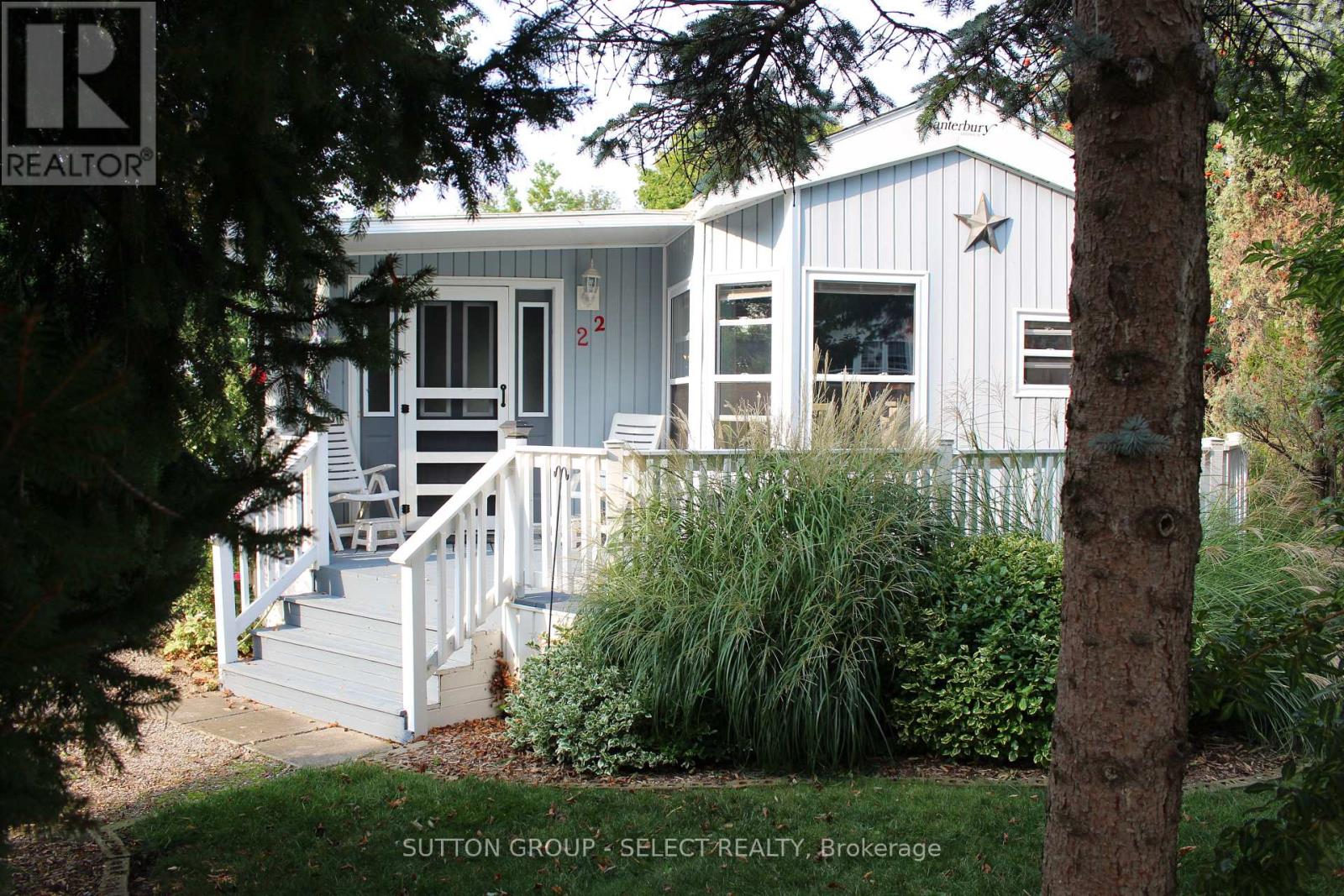 22 - 77307 BLUEWATER HIGHWAY