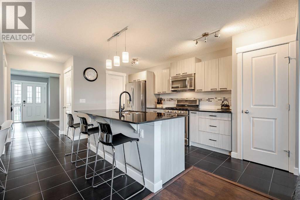 110 Skyview Ranch Manor NE