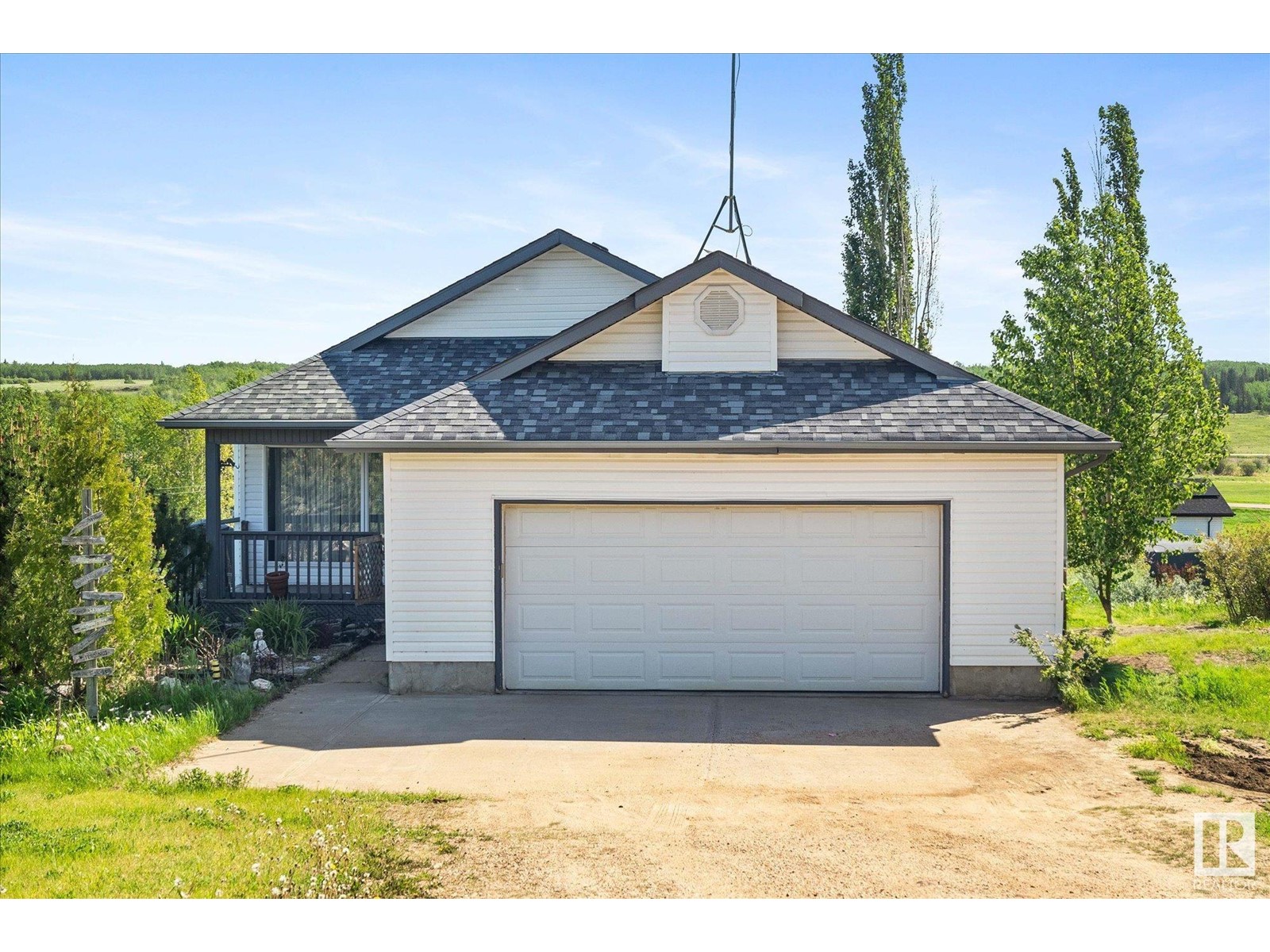 66 57126 RGE ROAD 233