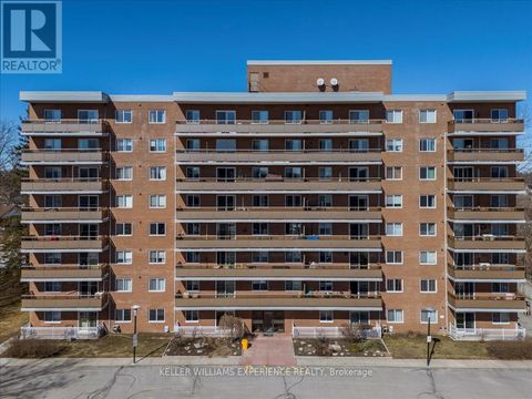 804 - 414 BLAKE STREET Barrie (Codrington) ON L4M5J7