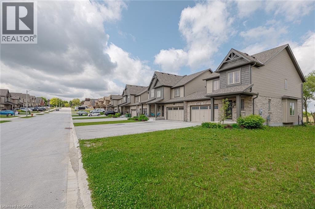 142 STONEBROOK Way