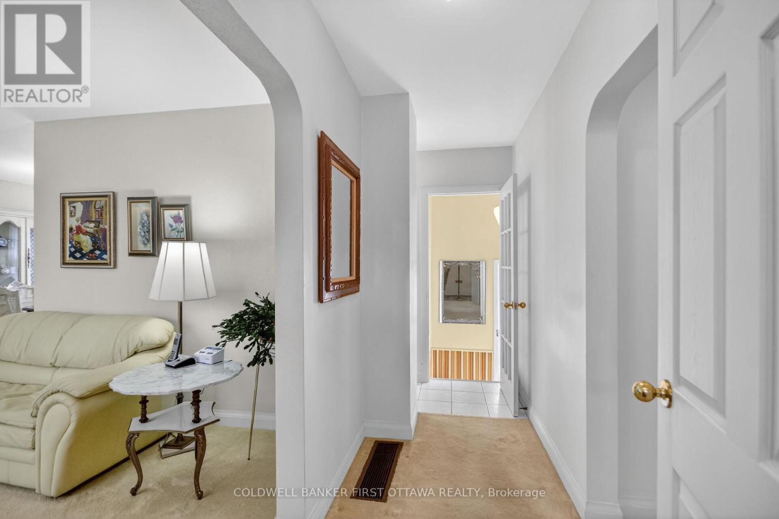 1533 MIMOSA AVENUE