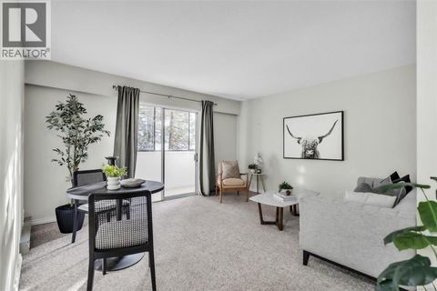 204 1597 Midgard Ave Saanich BC V8P2Y2