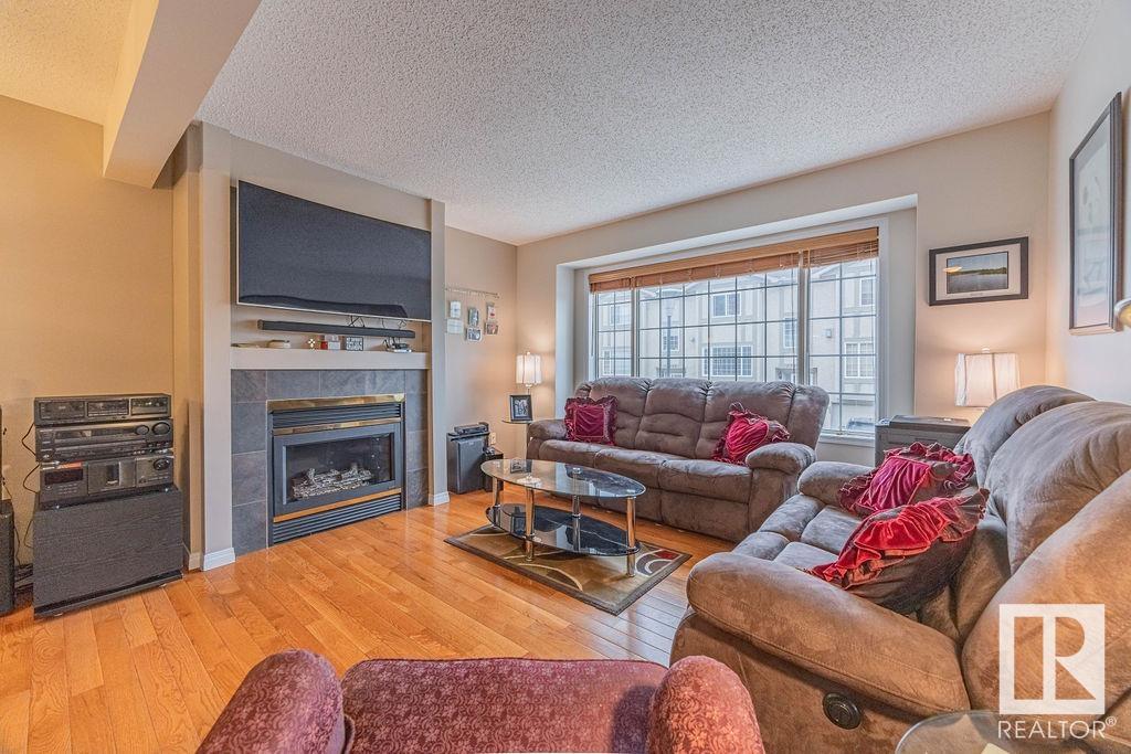 17616 96 AV NW