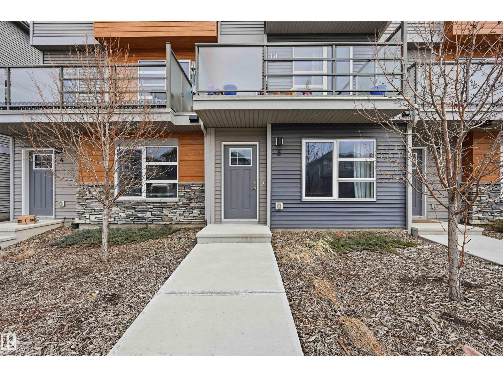 #5 17635 58 ST NW NW